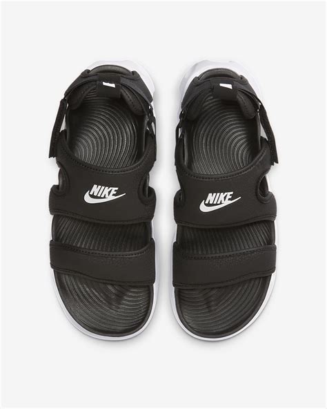 nike sandals for women.